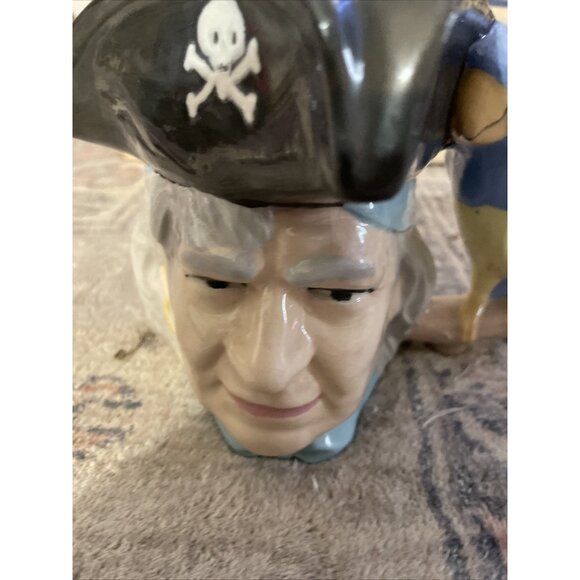 1960 SIGNED LEGO SWASHBUCKLER PIRATE Ceramic Mug 4 5/8" tall or Vase Parrot Bird - Picture 2 of 6